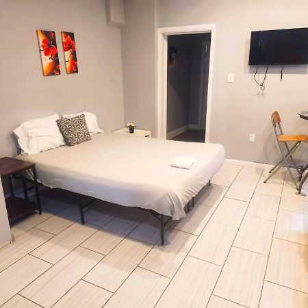 1St Floor Studio Near Airport With Small Kitchenette Apartment Philadelphia Exterior photo